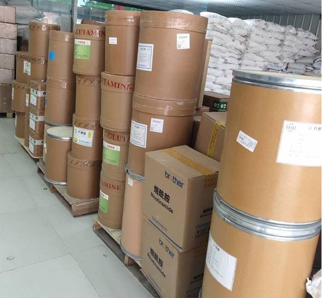 添加劑自動稱重定量灌裝機